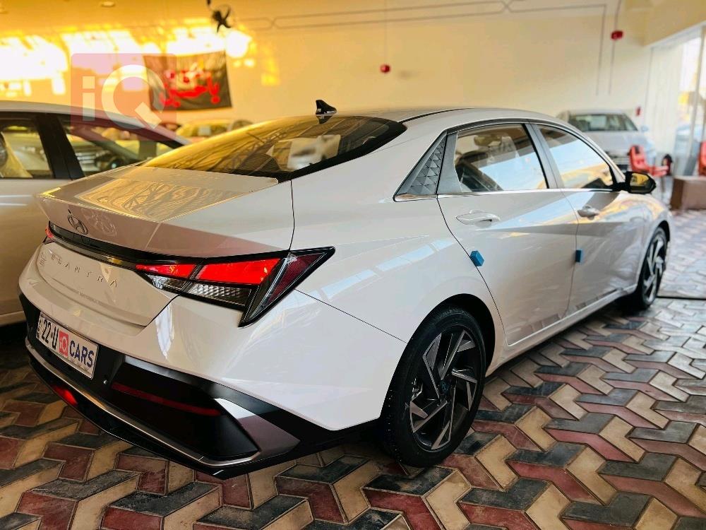 هيونداي النترا